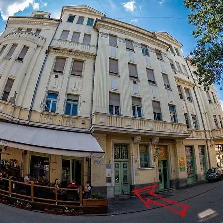 Bed & Breakfast Lion Apartman Szeged