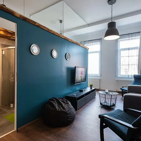Lion Apartman Nocleg ze śniadaniem Segedyn